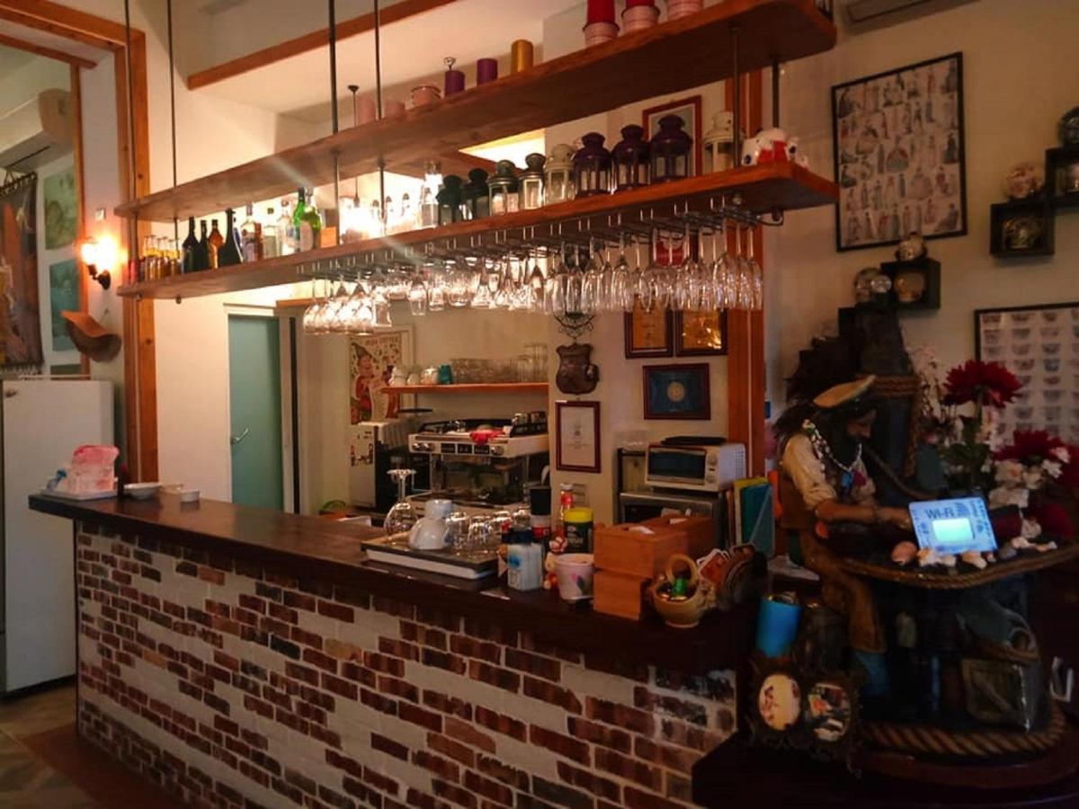 La Fleur Bnb & Restaurant Хенгчун Экстерьер фото